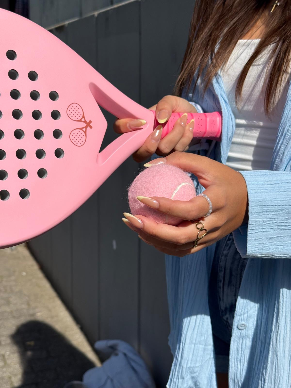 Cleanes Design, echtes Spielgefühl, kompromisslose Präzision.